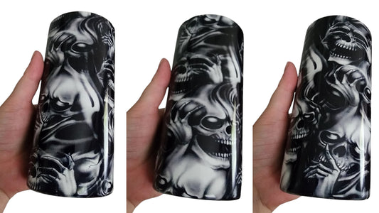 Screaming Skulls